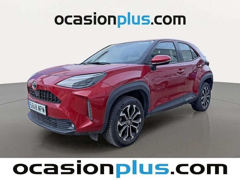 Rojo Usado 2024 Toyota Yaris Cross Active SUV | 21.637 € (Precio justo) - Imagen 1/4