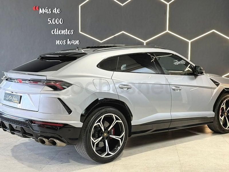 Usado Lamborghini Urus 666 CV (489 kW) 2019 Gris / plata SUV