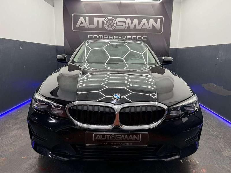 Usado BMW 318 Comfort Edition 150 CV (110 kW) 2020 Negro Berlina