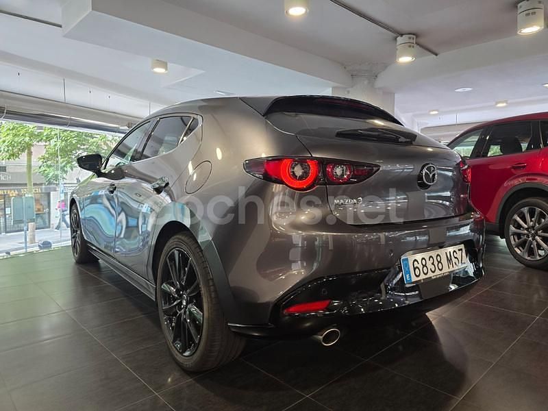 Usado Mazda 3 Homura-Line 122 CV (89 kW) 2024 Gris / plata Berlina