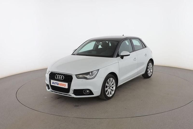 Blanco Usado 2015 Audi A1 Attraction Utilitario | 12.799 € (Precio justo) - Imagen 1/3