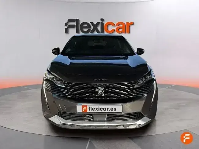 Usado Peugeot 3008 Allure 130 CV (95 kW) 2024 Gris SUV