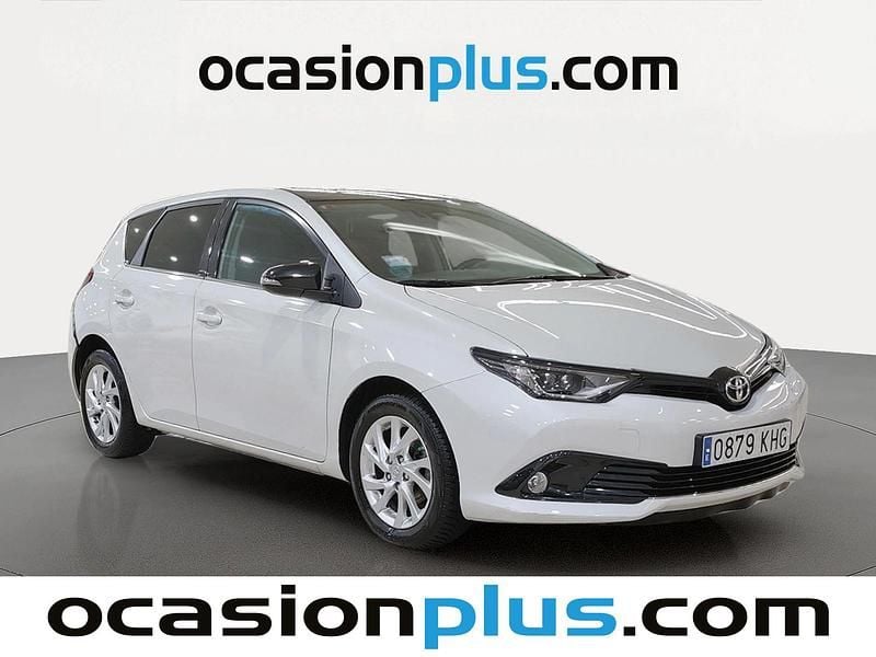 Usado Toyota Auris 116 CV (85 kW) 2018 Blanco Utilitario