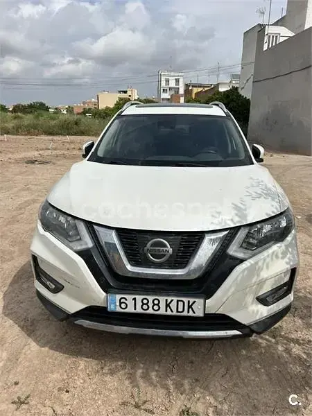 Usado Nissan X-Trail N-Connecta 130 CV (95 kW) 2017 Blanco SUV