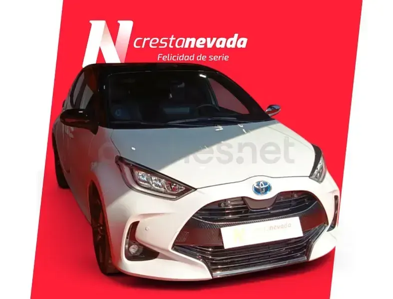 Usado Toyota Yaris Hybrid Edition 116 CV (85 kW) 2022 Blanco Berlina