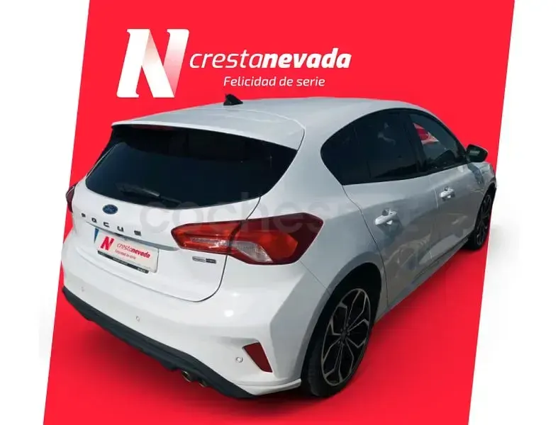 Usado Ford Focus ST-Line 125 CV (91 kW) 2021 Blanco Berlina
