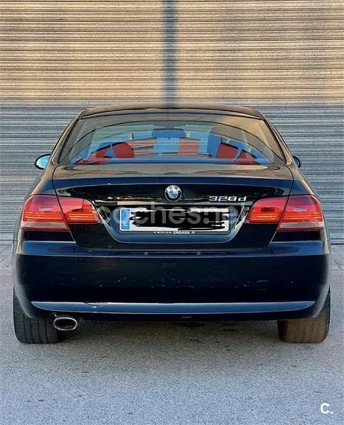 Usado BMW 320 177 CV (130 kW) 2008 Negro Coupe