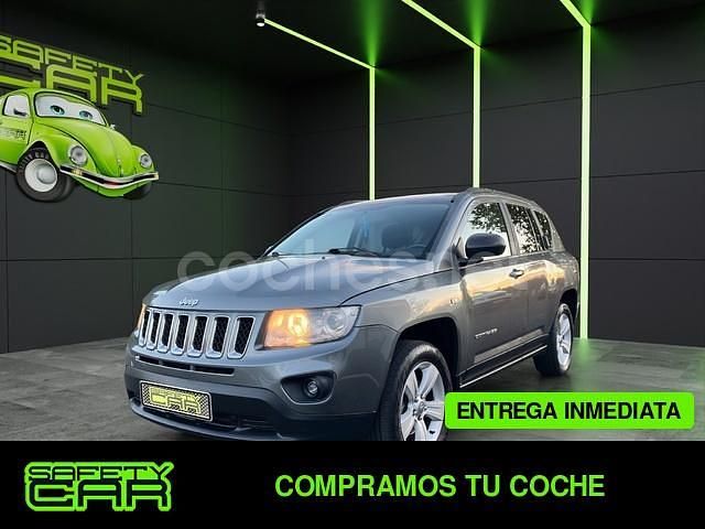 Gris / plata Usado 2011 Jeep Compass Sport SUV | 10.500 € (Precio justo) - Imagen 1/4
