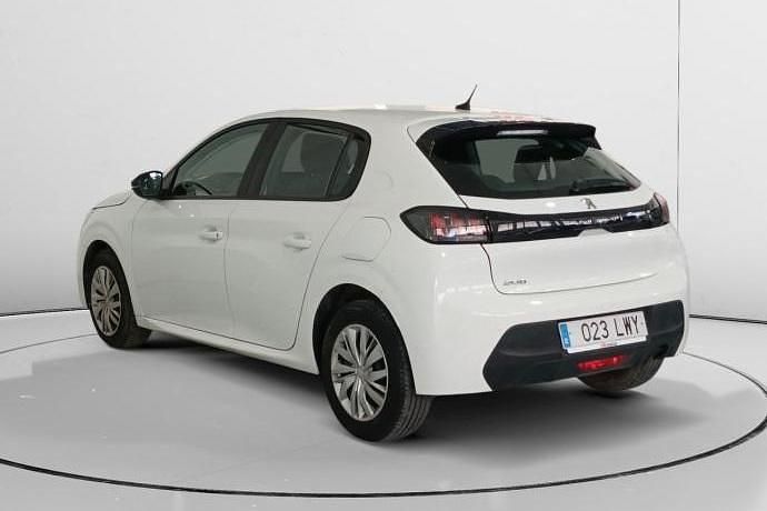 Usado Peugeot 208 Active 103 CV (75 kW) 2022 Blanco Utilitario