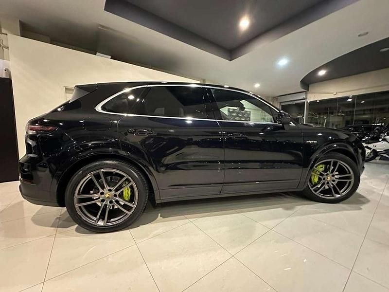 Usado Porsche Cayenne 462 CV (339 kW) 2018 Negro SUV