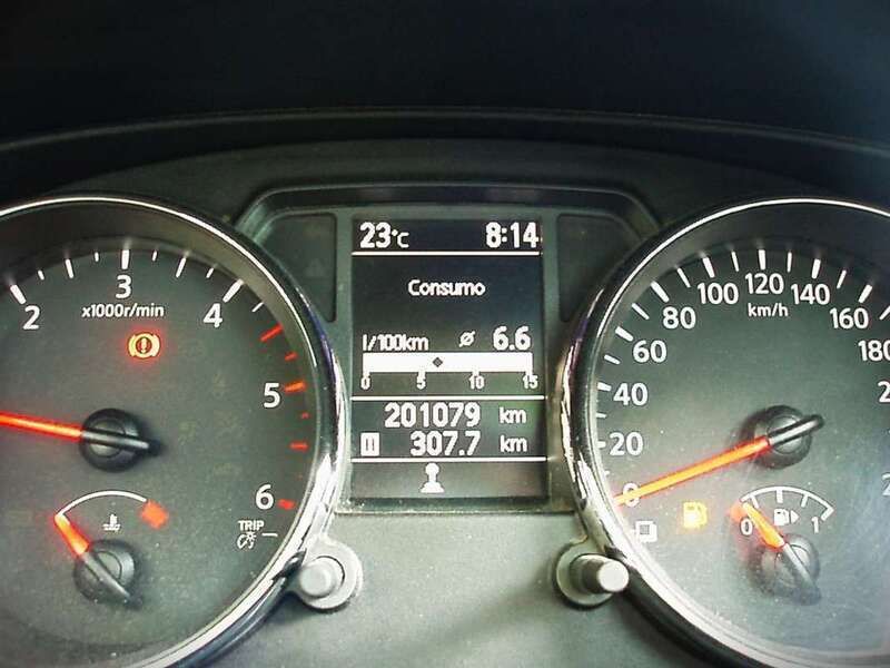 Usado Nissan Qashqai Tekna 110 CV (80 kW) 2012 Negro SUV