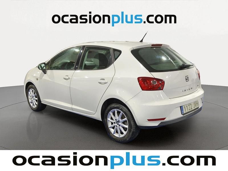 Usado Seat Ibiza Style 105 CV (77 kW) 2016 Blanco Utilitario