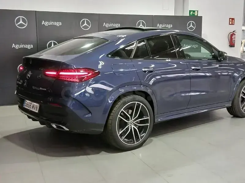 Usado Mercedes GLE400 381 CV (280 kW) 2024 Azul SUV