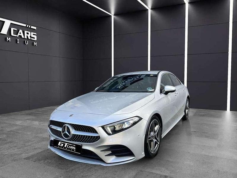 Plateado Usado 2020 Mercedes A180 AMG Berlina | 26.900 € (Un poco caro) - Imagen 1/4