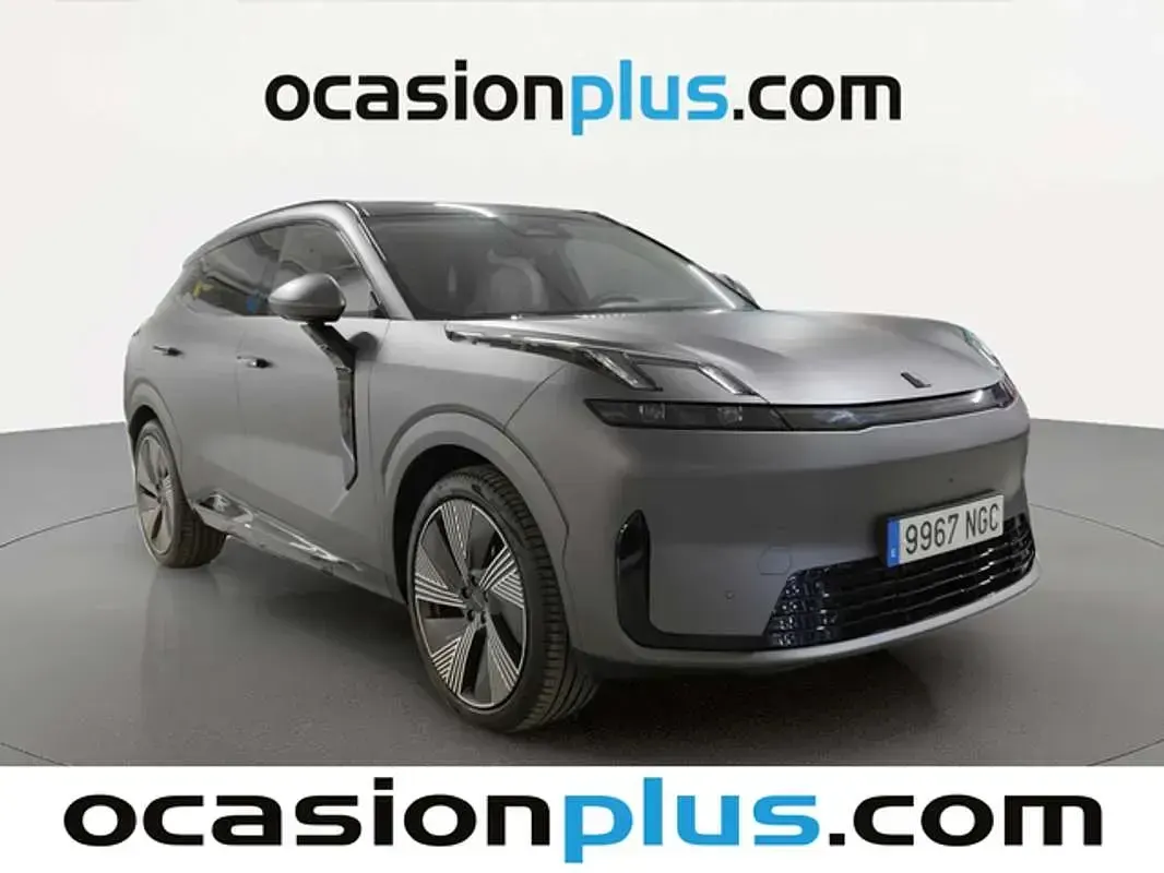 Usado Lynk & Co 08 347 CV (255 kW) 2025 Negro SUV