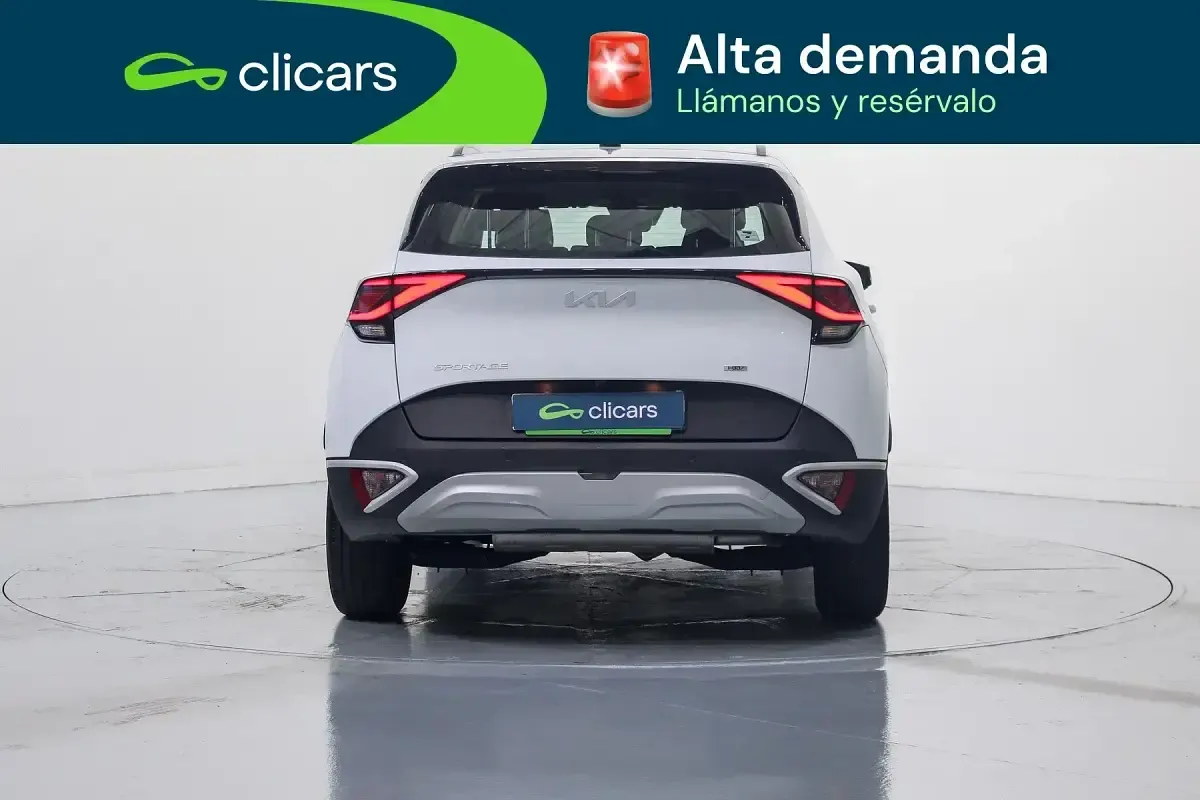Usado Kia Sportage 230 CV (169 kW) 2022 Blanco SUV