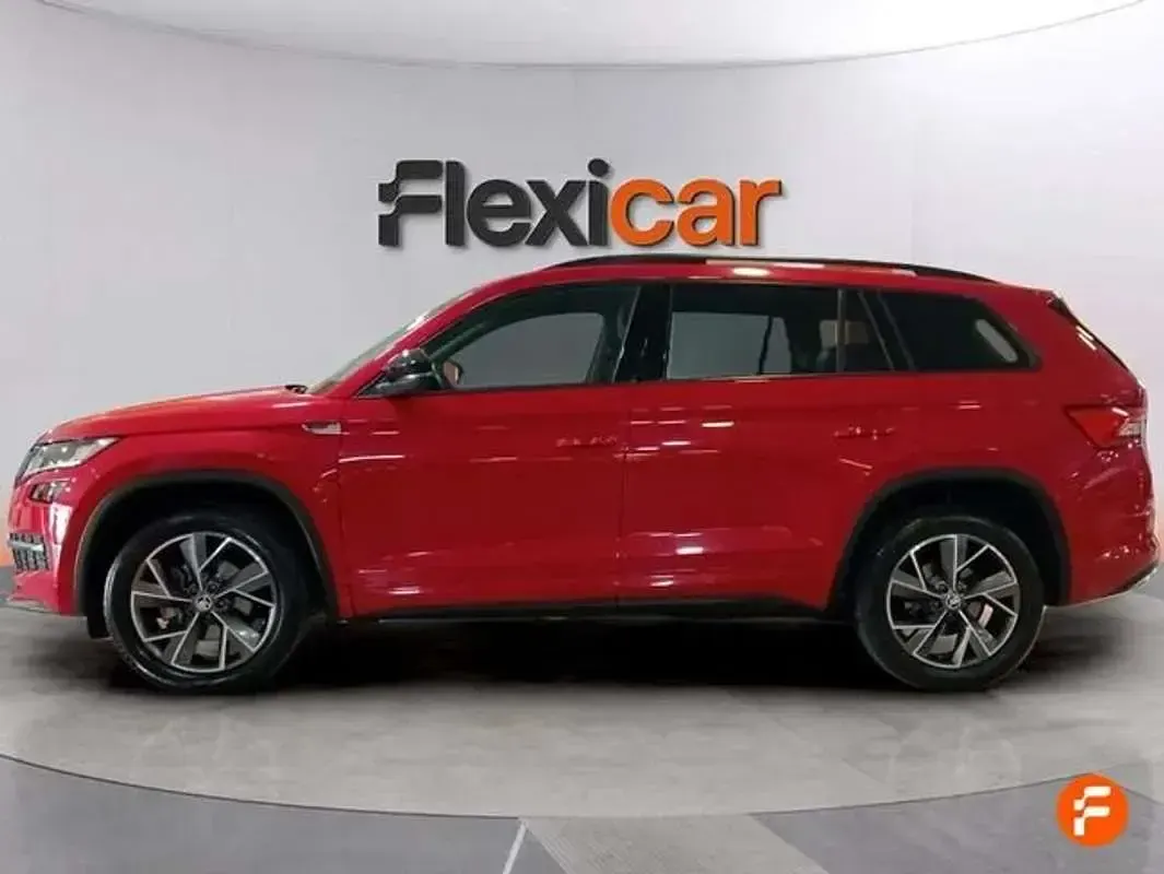 Usado Skoda Kodiaq SportLine 150 CV (110 kW) 2020 Rojo SUV