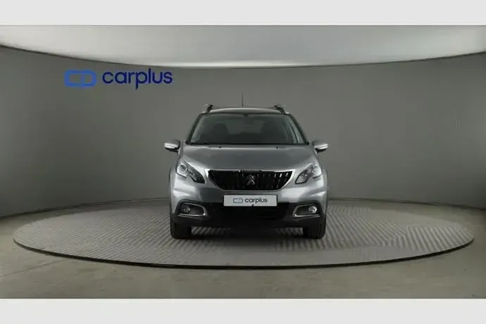 Usado Peugeot 2008 Signature Sky 110 CV (80 kW) 2019 SUV