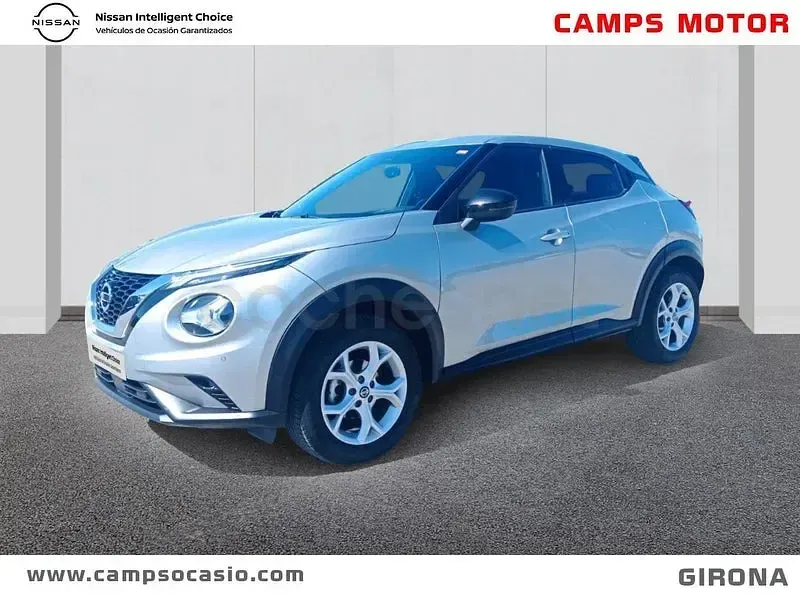 Usado Nissan Juke N-Connecta 114 CV (83 kW) 2021 Gris / plata SUV
