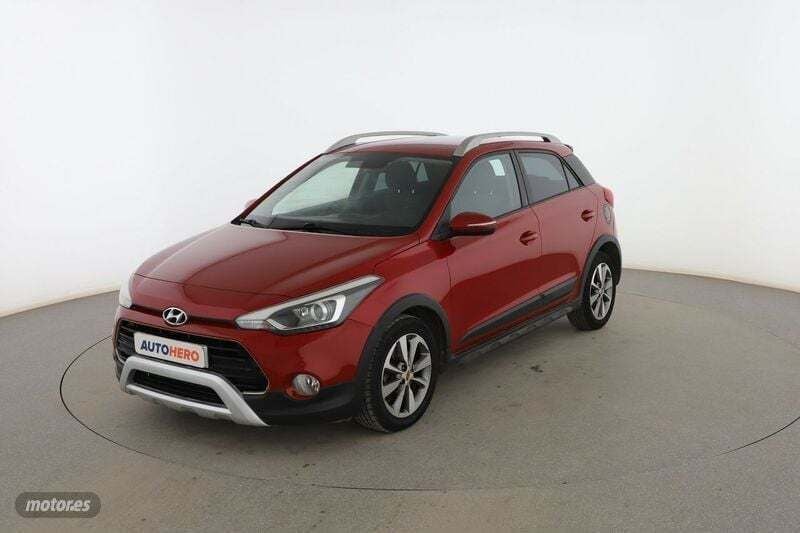 Rojo Usado 2017 Hyundai i20 Active Berlina | 11.099 € (Precio justo) - Imagen 1/3