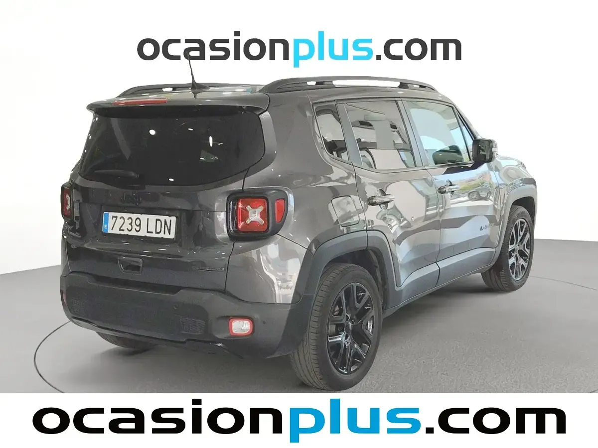 Usado Jeep Renegade Night Eagle 120 CV (88 kW) 2019 Gris SUV