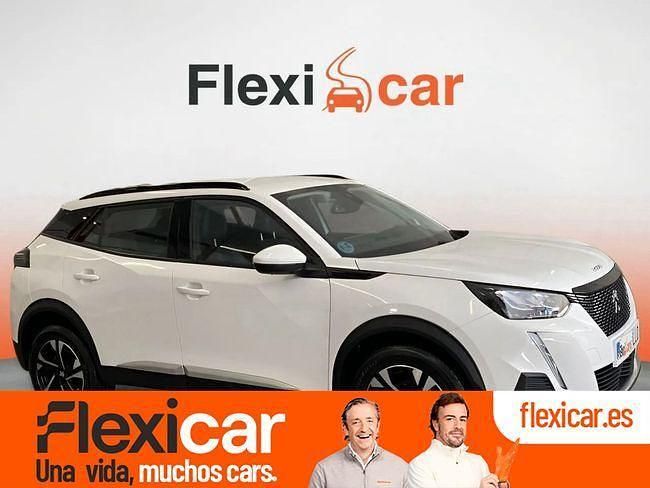 Usado Peugeot 2008 Active 100 CV (73 kW) 2020 Blanco SUV