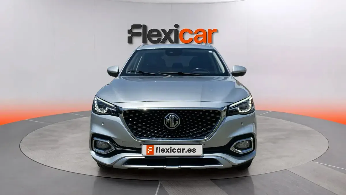 Usado MG HS Comfort 258 CV (189 kW) 2023 Gris SUV