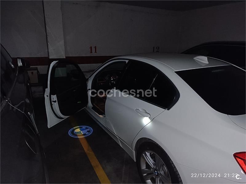 Usado BMW 320 Efficient Dynamics 184 CV (135 kW) 2016 Blanco Berlina