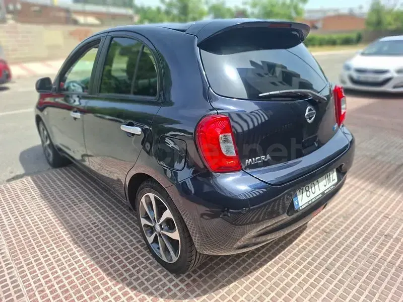 Usado Nissan Micra N-TEC 98 CV (72 kW) 2016 Negro Utilitario