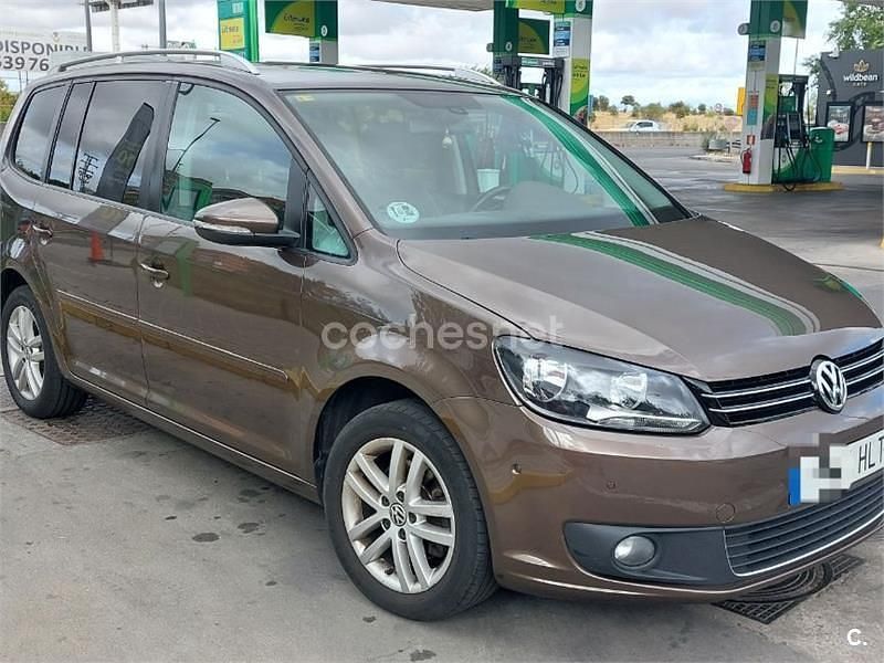 Marrón Usado 2012 VW Touran Advance Monovolumen | 8500 € (Un poco caro) - Imagen 1/4
