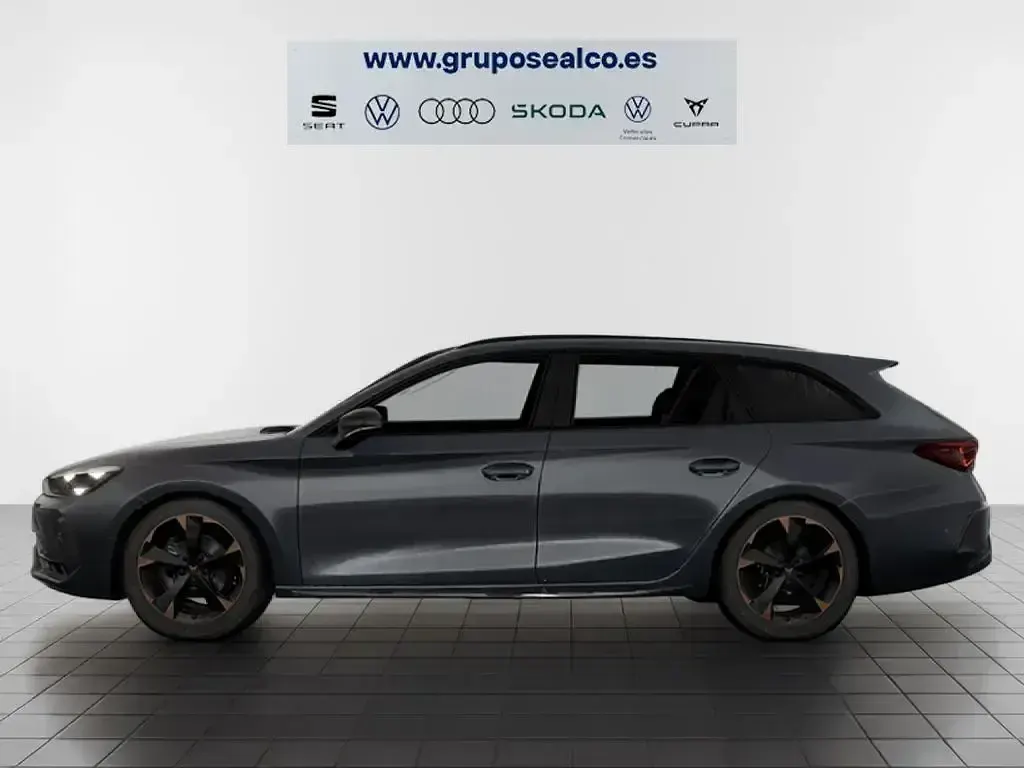 Nuevo Cupra Leon 150 CV (110 kW) 2026 Gris Familiar