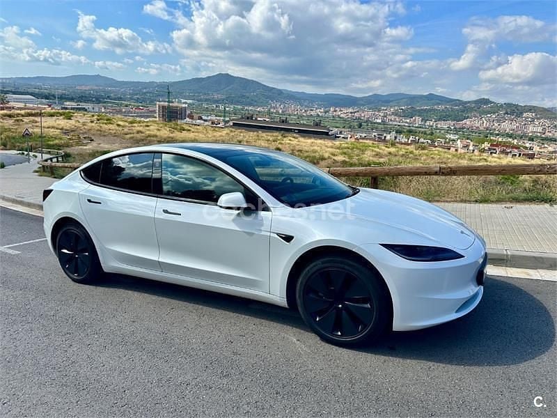Eléctrico Usado 2023 Tesla Model 3 RWD Berlina | 31.000 € (Precio justo) - Imagen 1/4