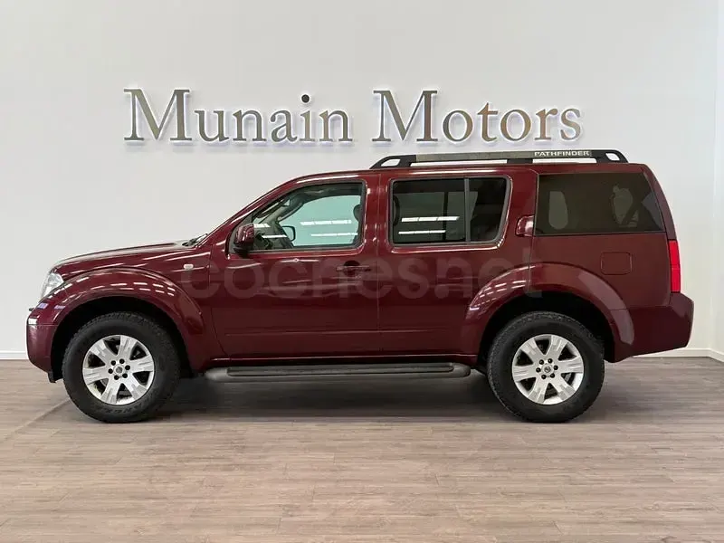 Usado Nissan Pathfinder 171 CV (125 kW) 2007 Granate SUV