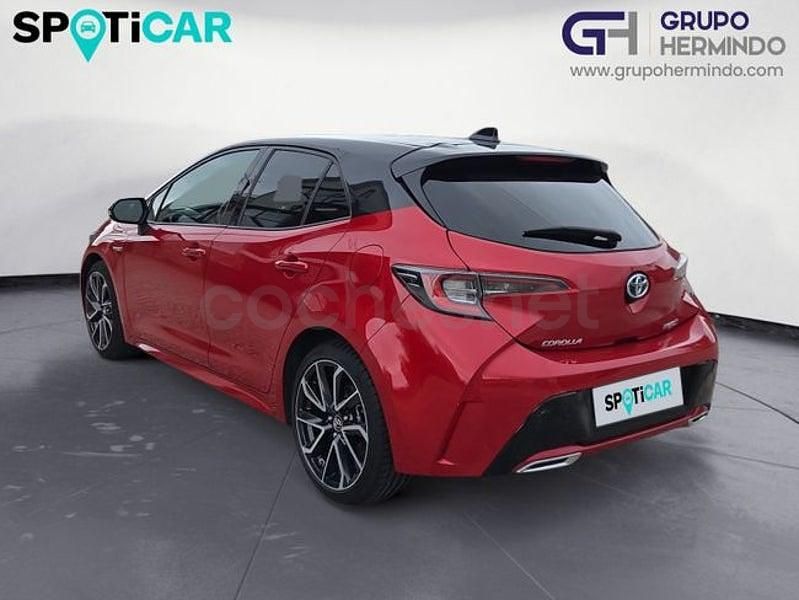Usado Toyota Corolla 180 CV (132 kW) 2019 Rojo Berlina