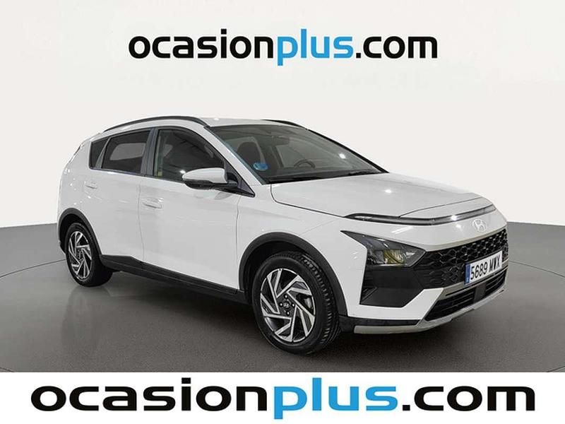 Usado Hyundai Bayon 102 CV (75 kW) 2024 Blanco SUV