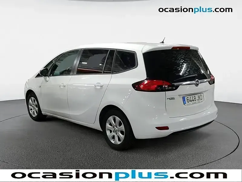Usado Opel Zafira Expression 120 CV (88 kW) 2015 Blanco Monovolumen