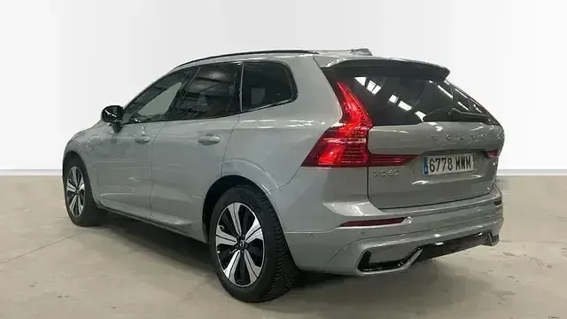 Usado Volvo XC60 Ultra 350 CV (257 kW) 2024 Gris SUV