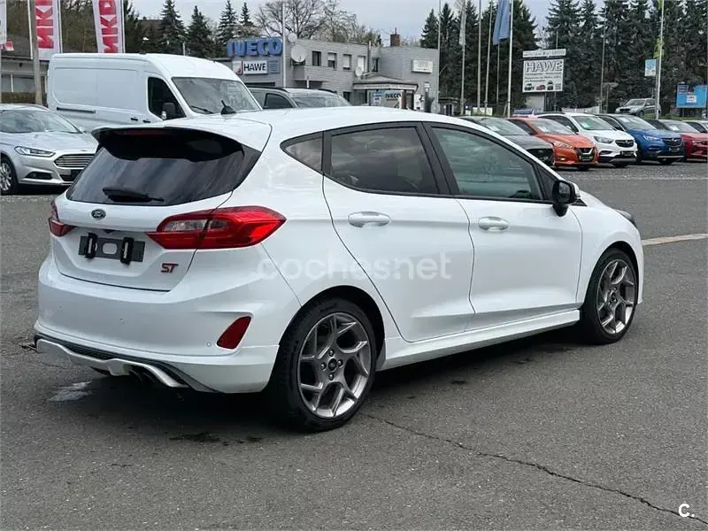 Usado Ford Fiesta ST 200 CV (147 kW) 2019 Blanco Utilitario