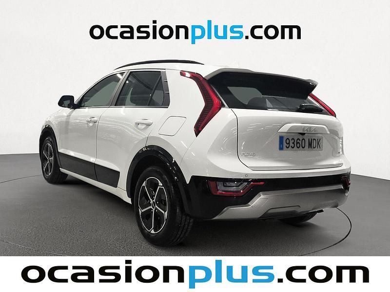 Usado Kia Niro 141 CV (103 kW) 2023 Blanco SUV