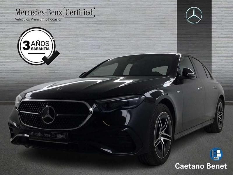Usado Mercedes E300 313 CV (230 kW) 2025 Negro Berlina