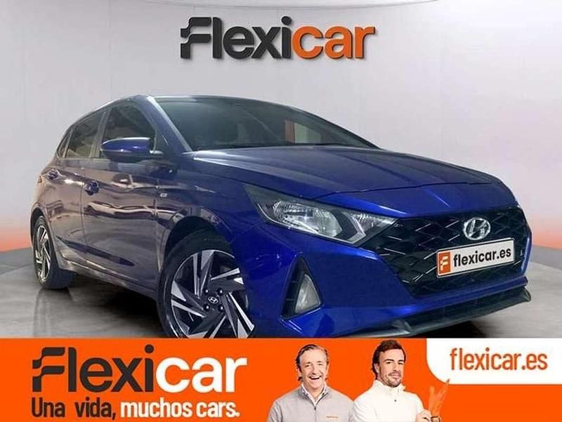 Usado Hyundai i20 101 CV (74 kW) 2022 Azul Utilitario