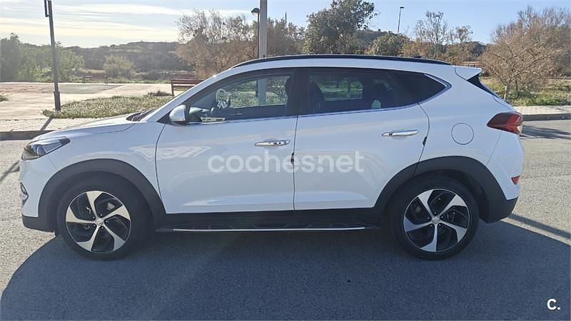 Usado Hyundai Tucson 136 CV (100 kW) 2016 Blanco SUV