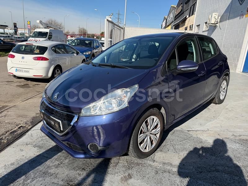 Usado Peugeot 208 Active 82 CV (60 kW) 2014 Azul Utilitario