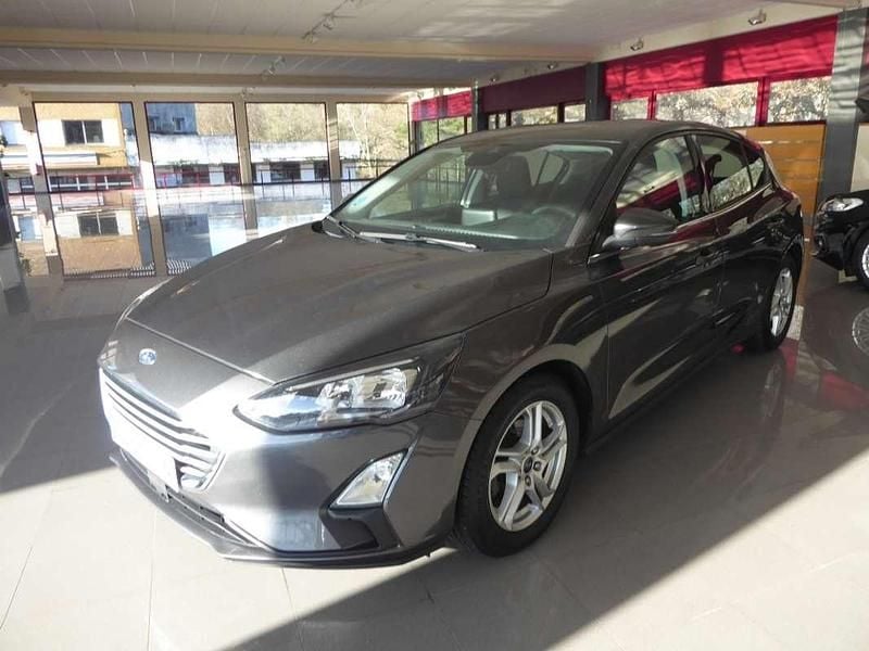 Begagnad Ford Focus Trend+ 120 HK (88 kW) 2020 Grå Halvkombi