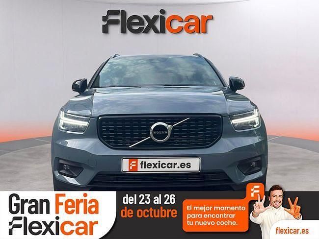 Gris Usado 2021 Volvo XC40 R-Design SUV | 27.990 € (Un poco caro) - Imagen 1/4
