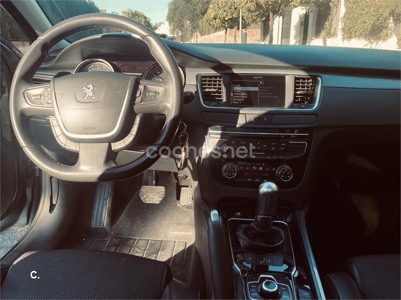 Usado Peugeot 508 Allure 112 CV (82 kW) 2011 Gris / plata Familiar
