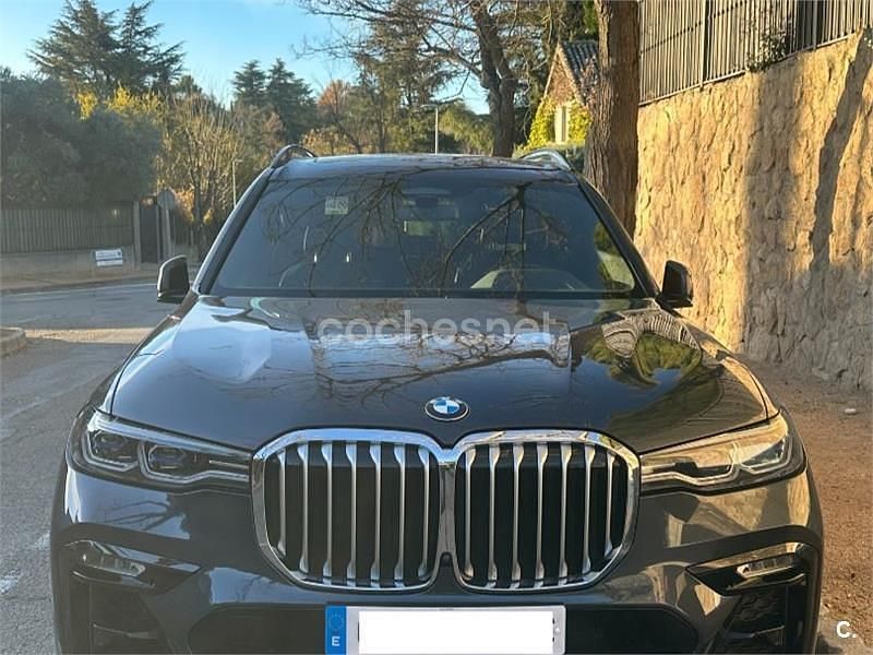 Usado BMW X7 Comfort Edition 340 CV (250 kW) 2021 Gris / plata SUV
