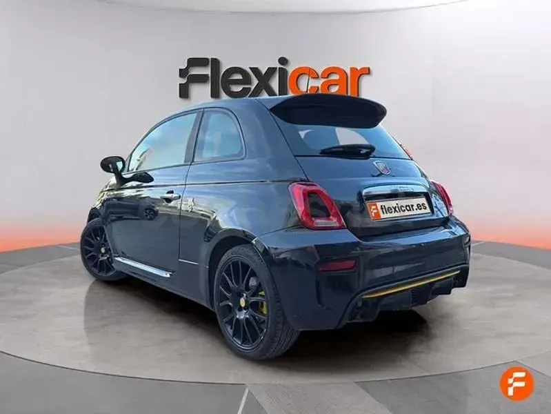 Usado Abarth 595 Pista 160 CV (117 kW) 2017 Negro Berlina