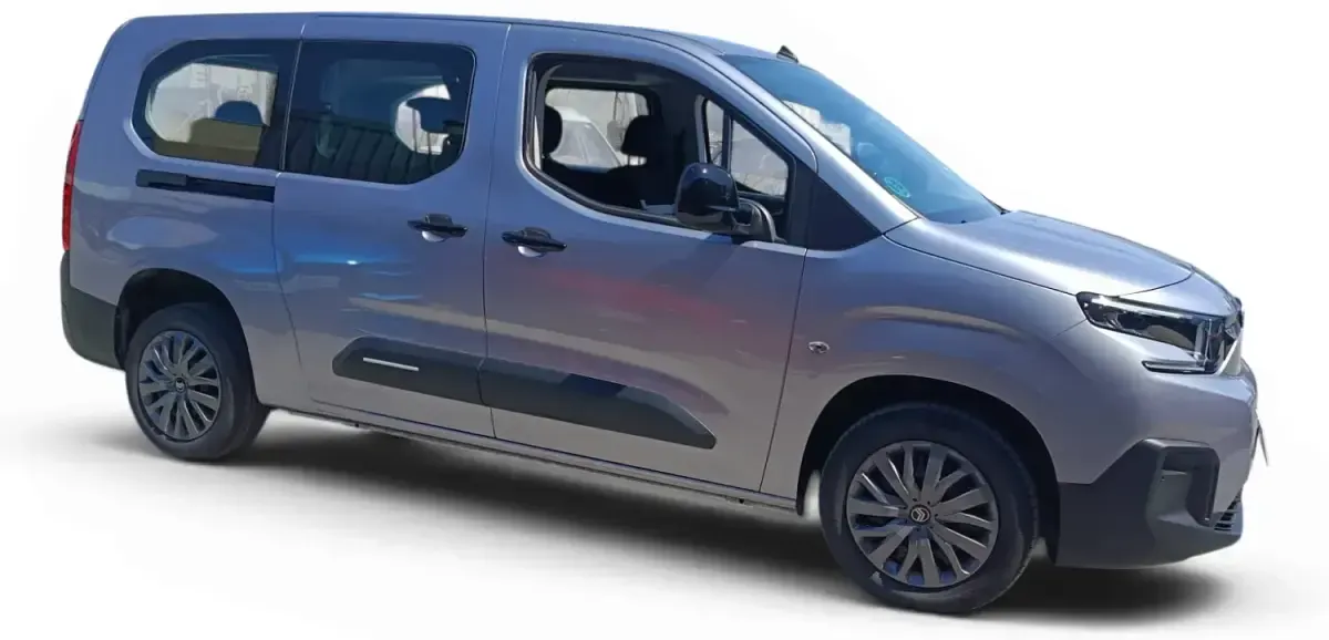 Usado Citroën Berlingo 131 CV (96 kW) 2025 Gris Monovolumen