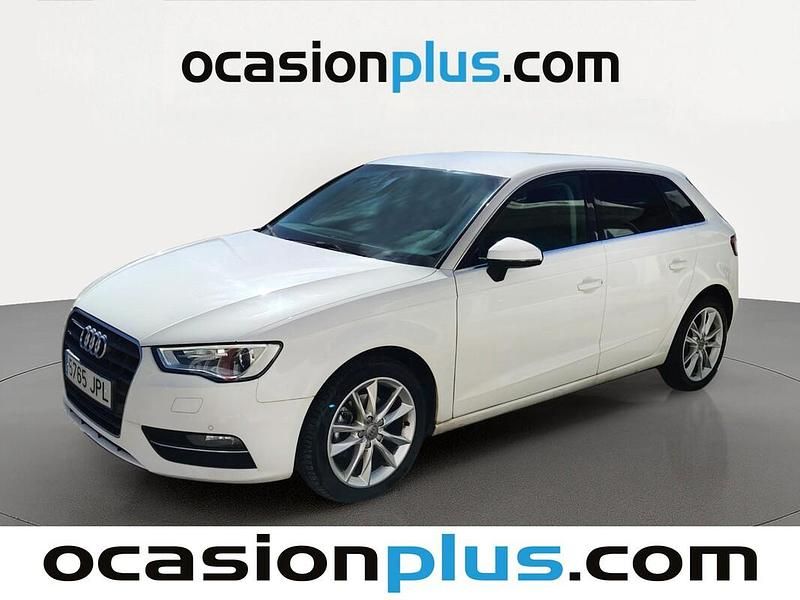 Usado Audi A3 Advanced Plus 110 CV (80 kW) 2016 Blanco